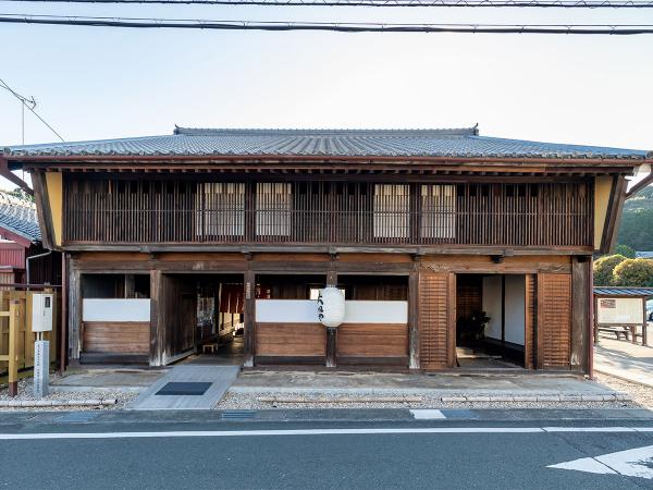 画像1: 名古屋市内から紙幣資料館や熱田神宮や宮の渡し公園やポートビルを見学して名古屋市内ヘのタクシー手配